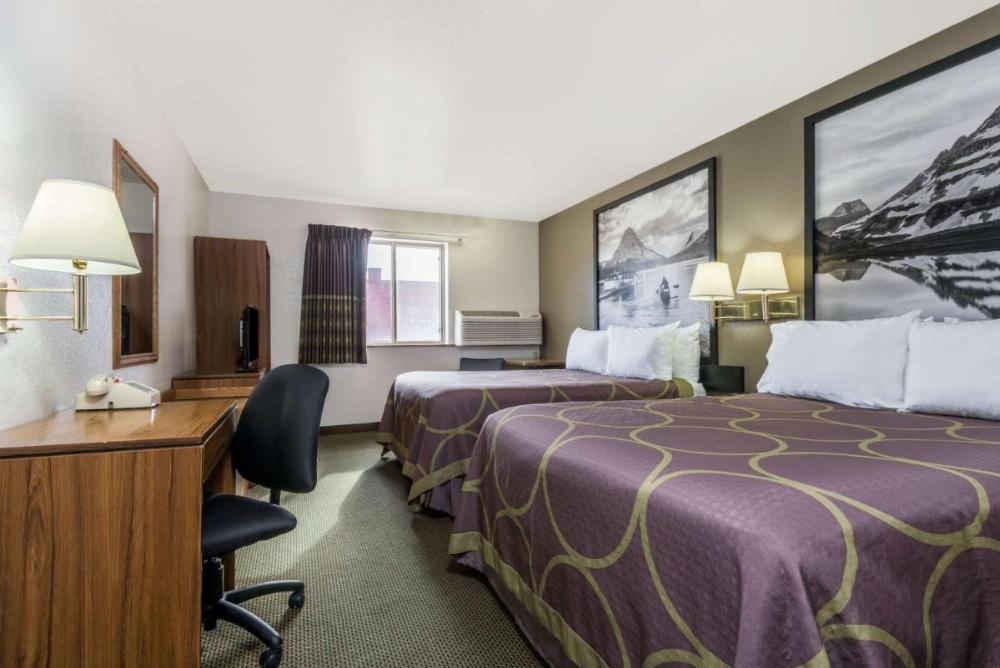 Super 8 by Wyndham Missoula/Reserve St. Image 6